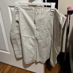 Woman Old Navy skirt